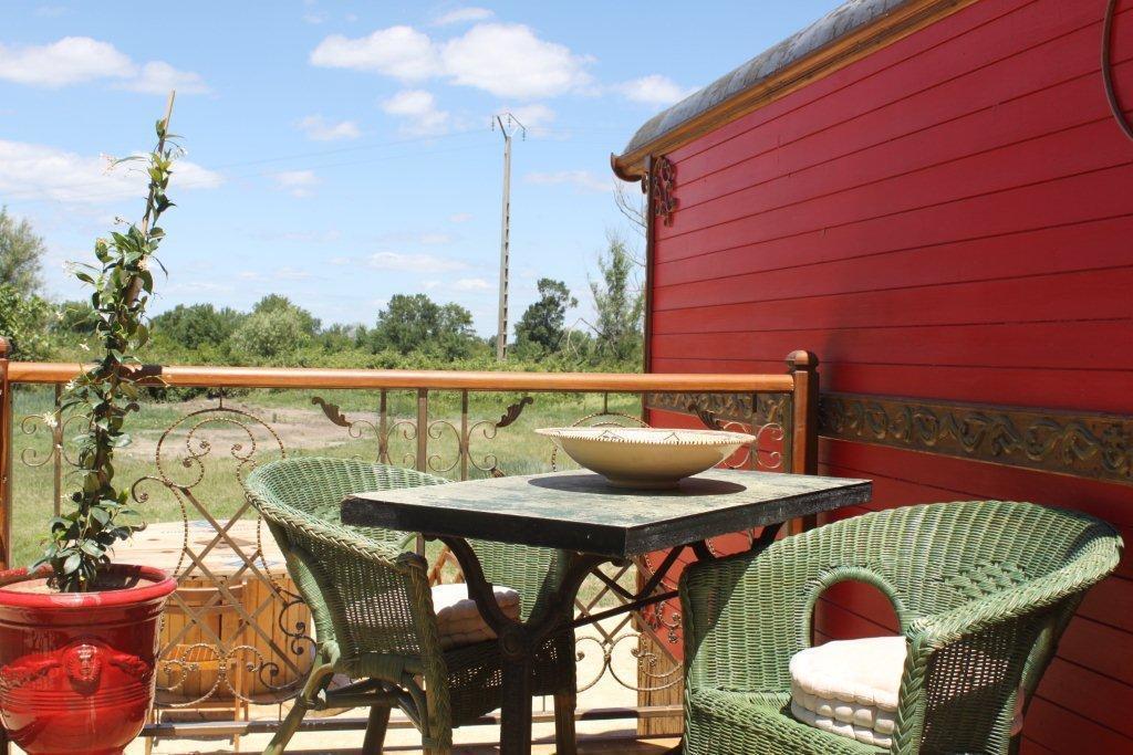 Bed and Breakfast La Roulotte "Les Saintes" Zimmer foto