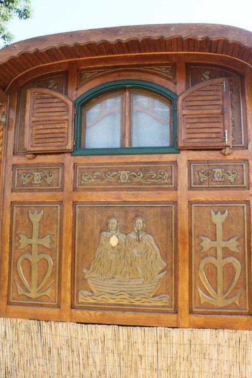 Bed and Breakfast La Roulotte "Les Saintes" Exterior foto